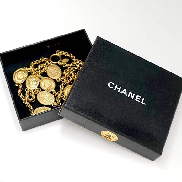 CHANEL CC Logos PARIS Sun Oval Coin Necklace 35" Gold Tone 28 Auth w/Box #792-3 - Picture 7 of 7